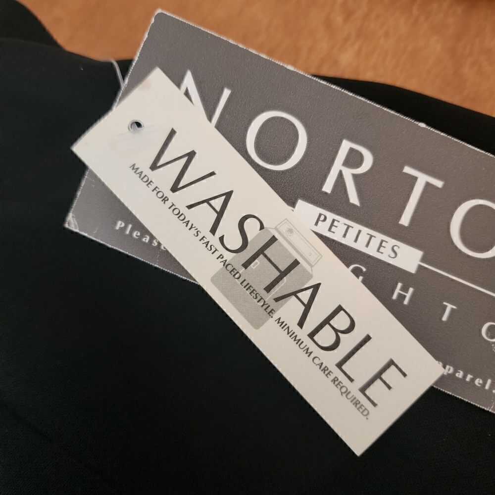 NORTON MCNAUGHTON WOMEN'S BLACK LINED SKIRT SIZE 12 PETITE - Picture 5 of 5